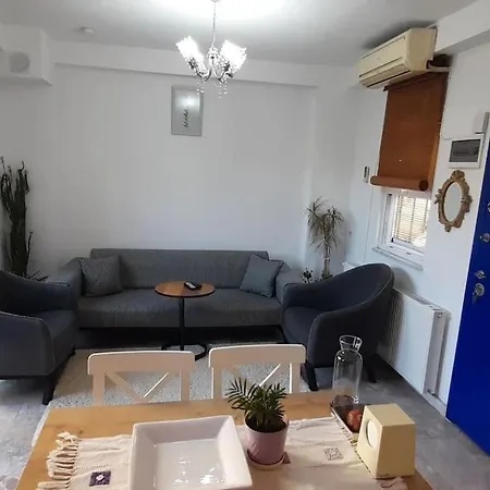 Aj Konukevi Hébergement de vacances *