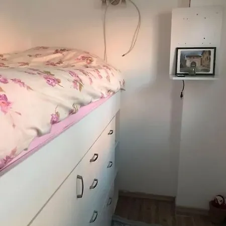 Aj Konukevi * Ayvalik