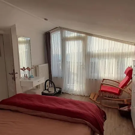 Aj Konukevi Holiday home